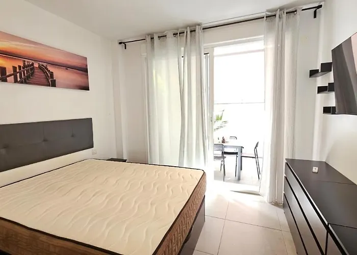 El Tesoro, Beautiful, Two Bedrooms Tenerife Sur * Costa Adeje (Tenerife)