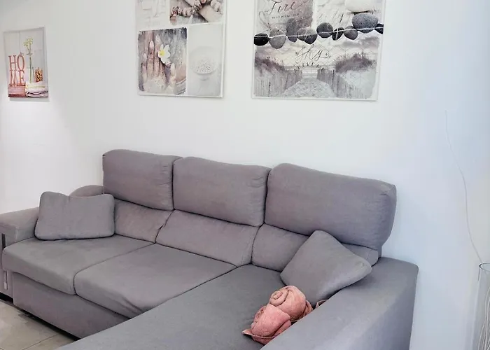 El Tesoro, Beautiful, Two Bedrooms Tenerife Sur Daire *